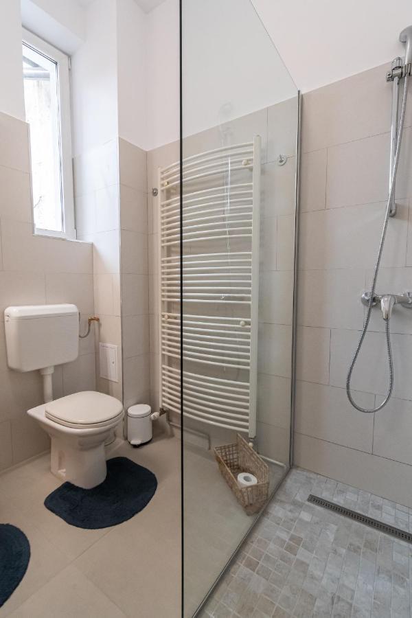 Residence 48 Beautiful Building Within Moments From The Old Town Of Brašov Exteriér fotografie