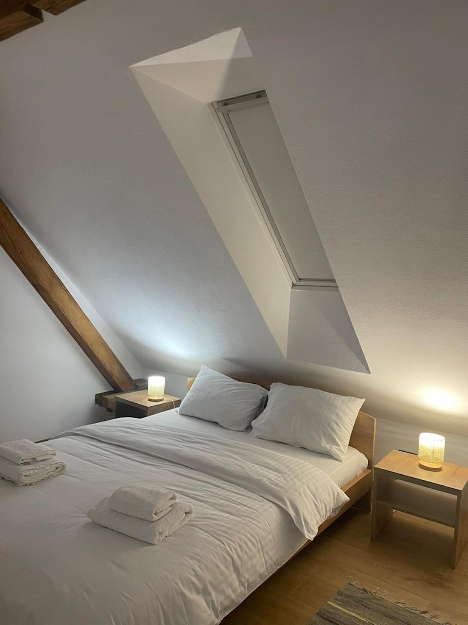 Residence 48 Beautiful Building Within Moments From The Old Town Of Brašov Exteriér fotografie