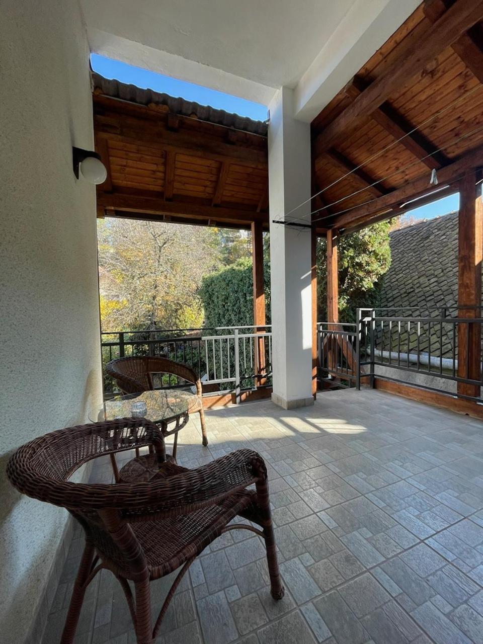 Residence 48 Beautiful Building Within Moments From The Old Town Of Brašov Exteriér fotografie