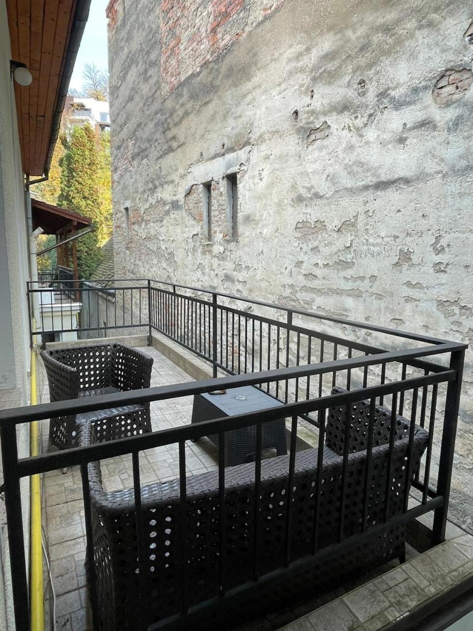 Residence 48 Beautiful Building Within Moments From The Old Town Of Brašov Exteriér fotografie
